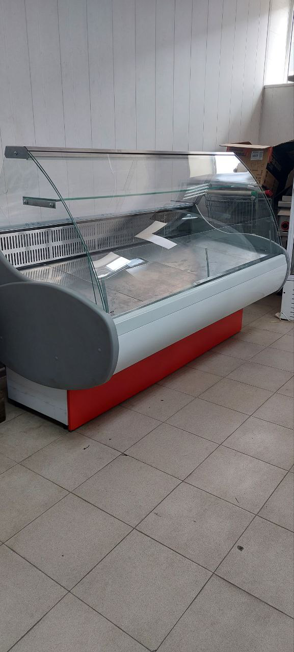 Холодильная витрина МХМ 1500 мм Б.у.